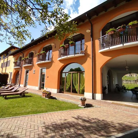 Farm stay Agriturismo La Vigna Cola (Verona)