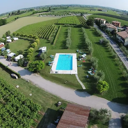 Agriturismo La Vigna Farm stay *